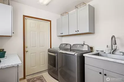 674 Mt Olympus Avenue SE, Ocean Shores, WA 98569 - Photo 37