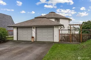 674 Mt Olympus Ave SE, Ocean Shores, WA 98569 - Photo 7