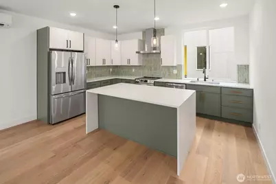 727 18th Avenue, Seattle, WA 98122 - Photo 3