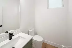 727 18th Ave, Seattle, WA 98122 - Photo 13