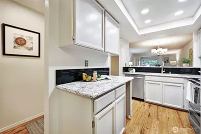 823 N 161st Place #105, Shoreline, WA 98133 - Photo 11