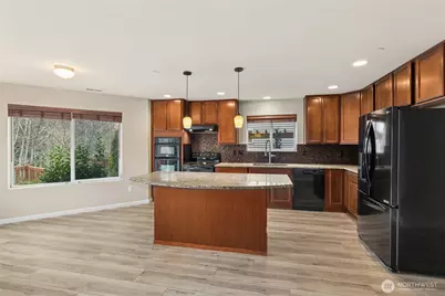 1563 Sinclair Drive, DuPont, WA 98327 - Photo 3