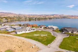 129 Chelan View Dr, Manson, WA 98831 - Photo 3