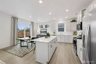 12819 8th Ave E, Tacoma, WA 98445 - Photo 11