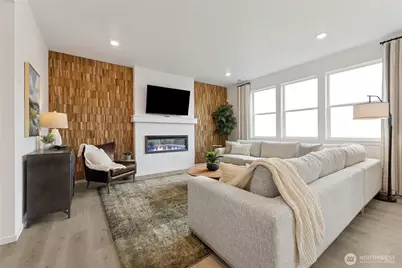 12819 8th Avenue E #21, Tacoma, WA 98445 - Photo 3