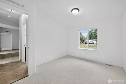 21204 128th Street Ct E, Bonney Lake, WA 98391 - Photo 23