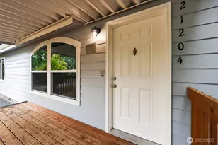 21204 128th St Ct E, Bonney Lake, WA 98391 - Photo 5