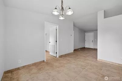 21204 128th Street Ct E, Bonney Lake, WA 98391 - Photo 13