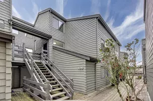 7 Lake Bellevue Dr, Bellevue, WA 98005 - Photo 37