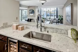 7 Lake Bellevue Dr, Bellevue, WA 98005 - Photo 11