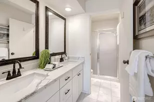 7 Lake Bellevue Dr, Bellevue, WA 98005 - Photo 27