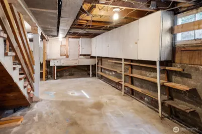 11737 North Park Avenue N, Seattle, WA 98133 - Photo 23