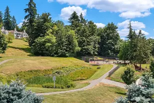 22472 SE Highland Cir, Issaquah, WA 98029 - Photo 37