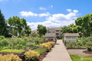 22472 SE Highland Cir, Issaquah, WA 98029 - Photo 29