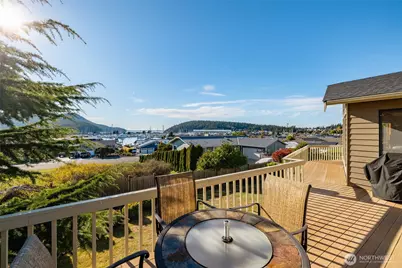 5115 Kingsway, Anacortes, WA 98221 - Photo 21