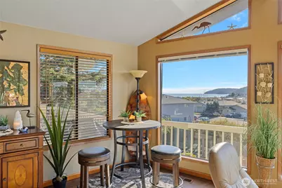 5115 Kingsway, Anacortes, WA 98221 - Photo 5