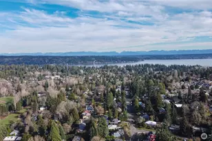 2735 NE 103rd St, Seattle, WA 98125 - Photo 37