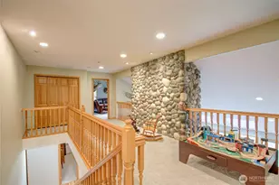 37938 Theo Ln, Concrete, WA 98237 - Photo 15