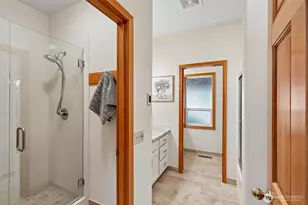 37938 Theo Ln, Concrete, WA 98237 - Photo 15