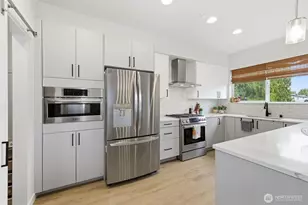 806 164th St SW, Lynnwood, WA 98037 - Photo 7