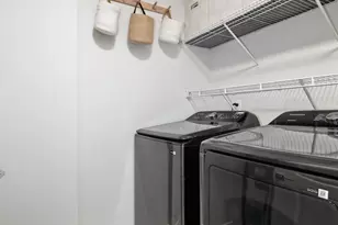 806 164th St SW, Lynnwood, WA 98037 - Photo 23