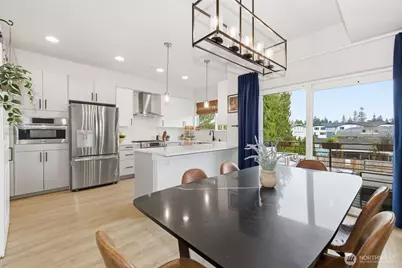 806 164th Street SW #B3, Lynnwood, WA 98037 - Photo 1