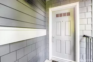 5523 Lakemont Blvd SE, Bellevue, WA 98006 - Photo 3