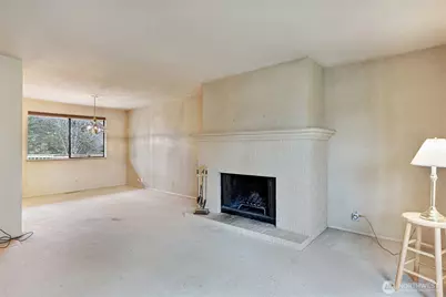 19624 62nd Avenue NE, Kenmore, WA 98028 - Photo 3