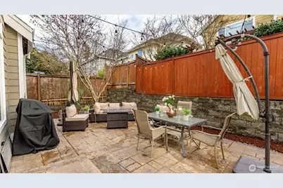 1829 SE 8th Place, Renton, WA 98057 - Photo 35