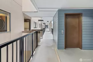 601 S 227th St, Des Moines, WA 98198 - Photo 35