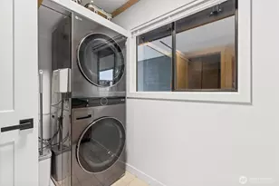 601 S 227th St, Des Moines, WA 98198 - Photo 27