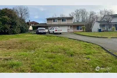 5525 67th Avenue NE #A & B, Marysville, WA 98270 - Photo 3