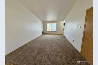 5525 67th Avenue NE #A & B, Marysville, WA 98270 - Photo 13