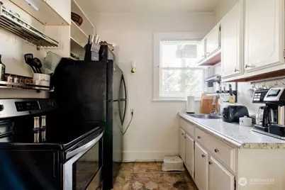 1808 E Harrison Street, Seattle, WA 98112 - Photo 19