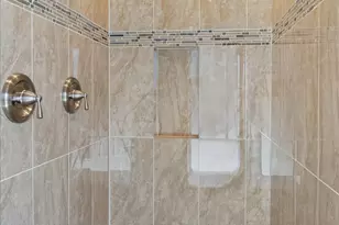 17134 Talbot Rd, Edmonds, WA 98026 - Photo 15