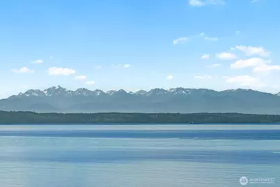 17134 Talbot Road, Edmonds, WA 98026 - Photo 19