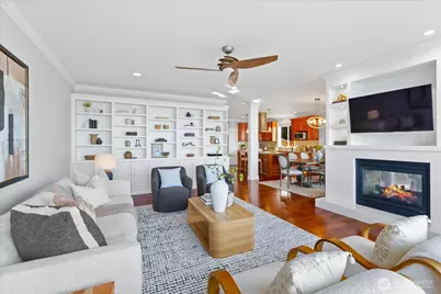 17134 Talbot Road, Edmonds, WA 98026 - Photo 11