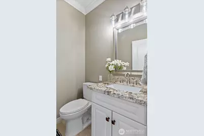 17134 Talbot Road, Edmonds, WA 98026 - Photo 33