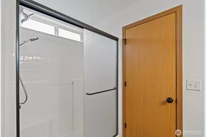 18647 Joselyn Street SW, Rochester, WA 98579 - Photo 23