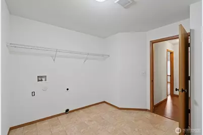 18647 Joselyn Street SW, Rochester, WA 98579 - Photo 25