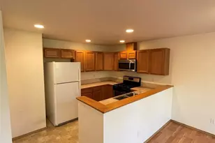 315 Willow St, Bremerton, WA 98310 - Photo 3