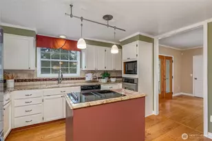 4018 103rd St NE, Marysville, WA 98271 - Photo 9