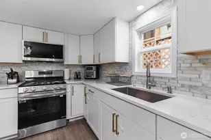 23708 Locust Way, Bothell, WA 98021 - Photo 7