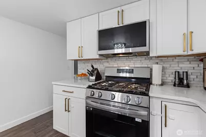 23708 Locust Way #23, Bothell, WA 98021 - Photo 9