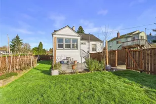 2103 E 21st St, Bremerton, WA 98310 - Photo 31