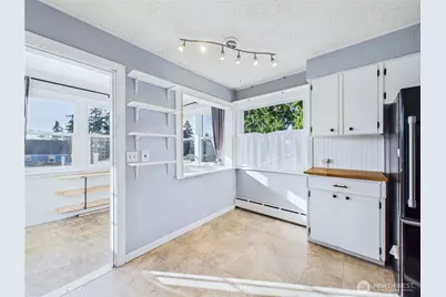 2103 E 21st Street, Bremerton, WA 98310 - Photo 11