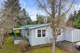 11040 14th Ave SW, Seattle, WA 98146 - Photo 3