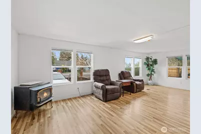 11040 14th Avenue SW, Seattle, WA 98146 - Photo 11