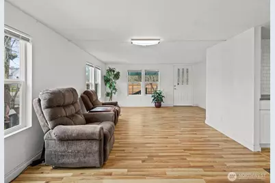 11040 14th Avenue SW, Seattle, WA 98146 - Photo 13