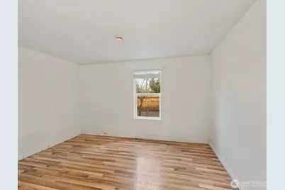 11040 14th Avenue SW, Seattle, WA 98146 - Photo 21